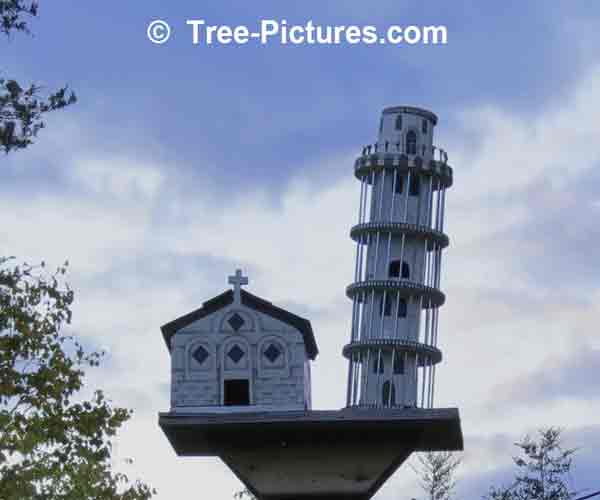 Birdhouses: Leaning Tower of Pisa Bird House
